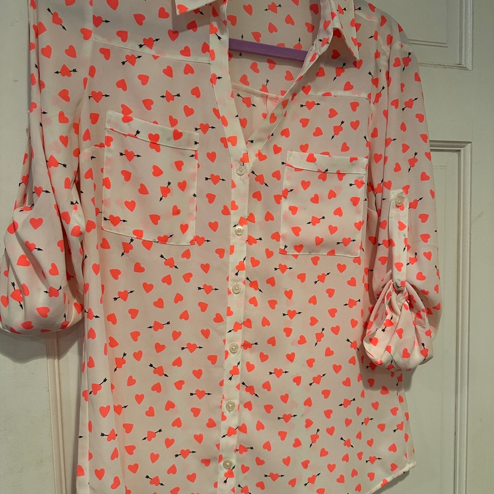 Express Portofino shirt, cream w/neon coral hearts